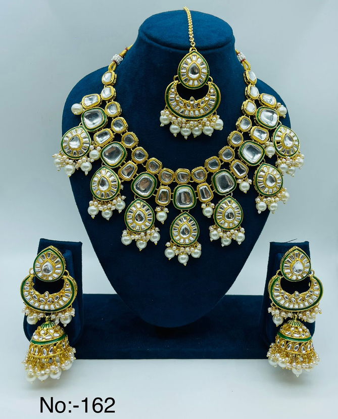 Gold Antique Kundan Choker Bridal Jewellery Catalog
